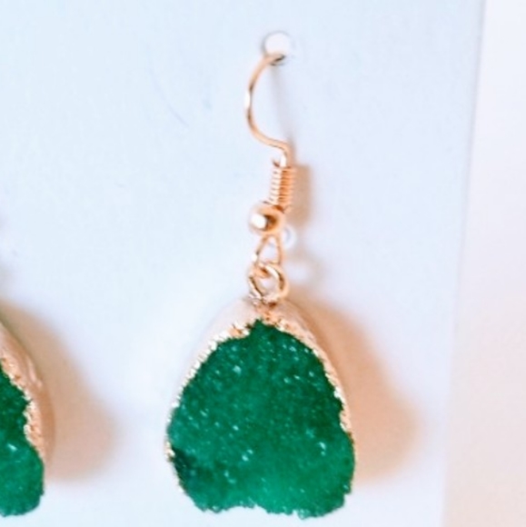 Esmerald  Drop Stone Long Earrings - Picture 5 of 5